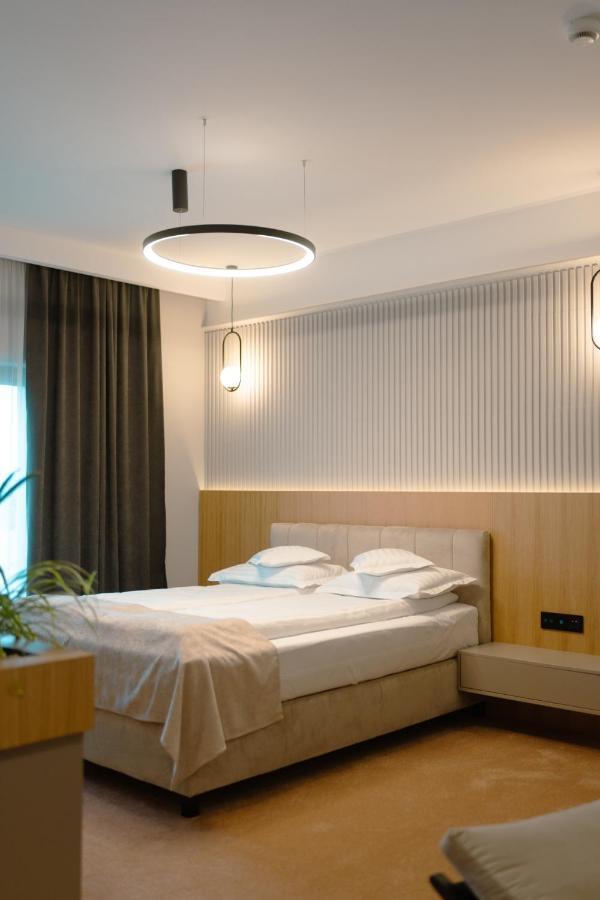 Crama Jelna Resort & Spa Orheiu Bistriţei Zewnętrze zdjęcie